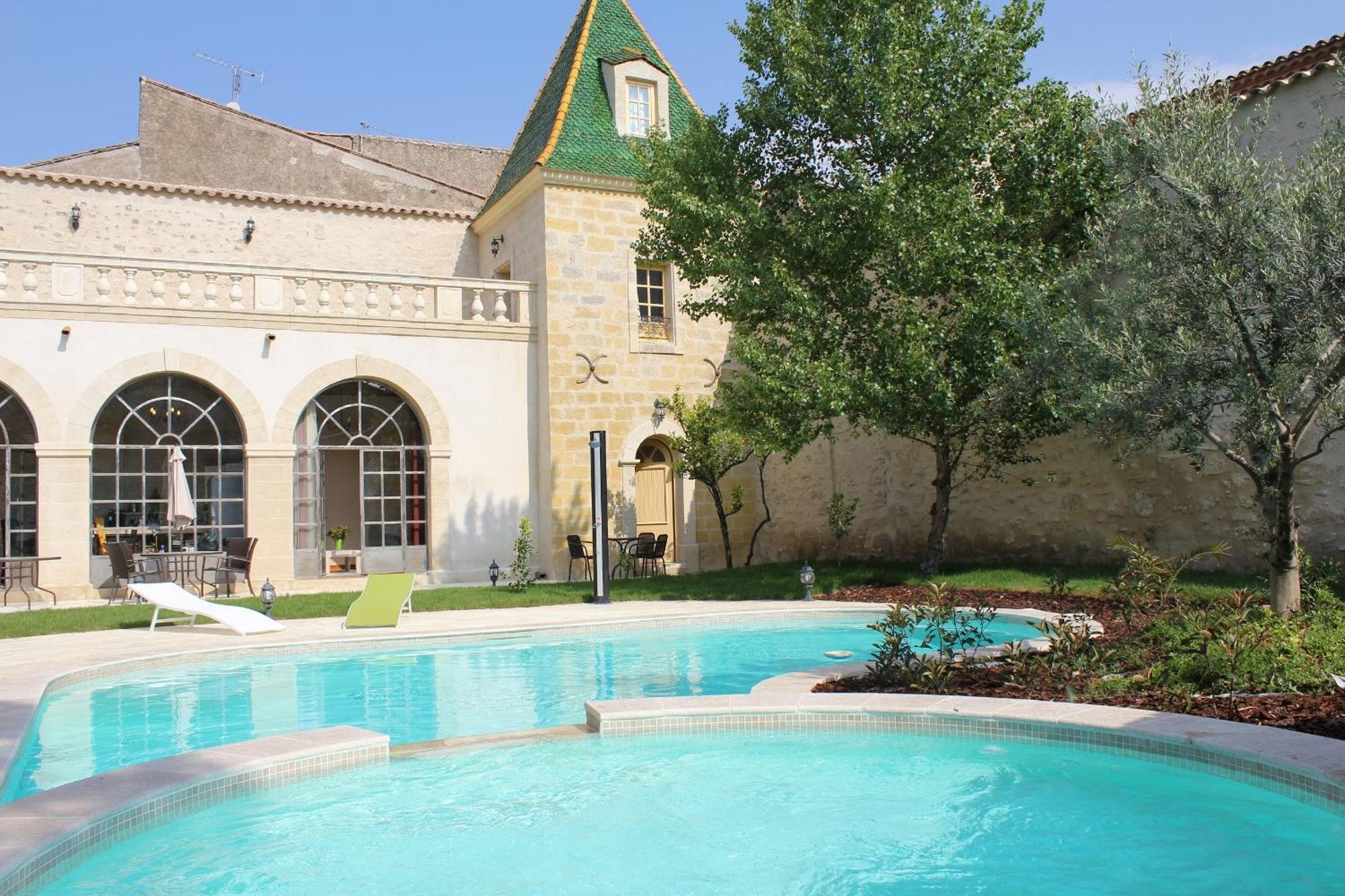 Pézenas Les Galeries De Beaulac מראה חיצוני תמונה