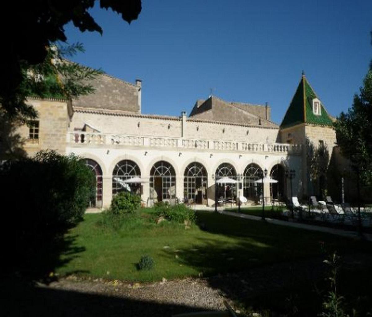 Pézenas Les Galeries De Beaulac מראה חיצוני תמונה